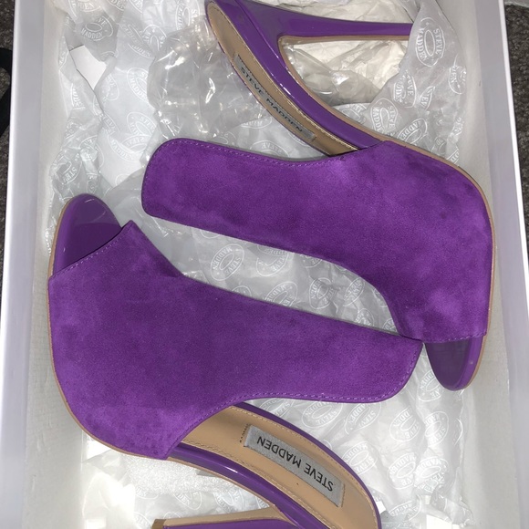 STEVE MADDEN HEELS SIZE 6 - Picture 3 of 4